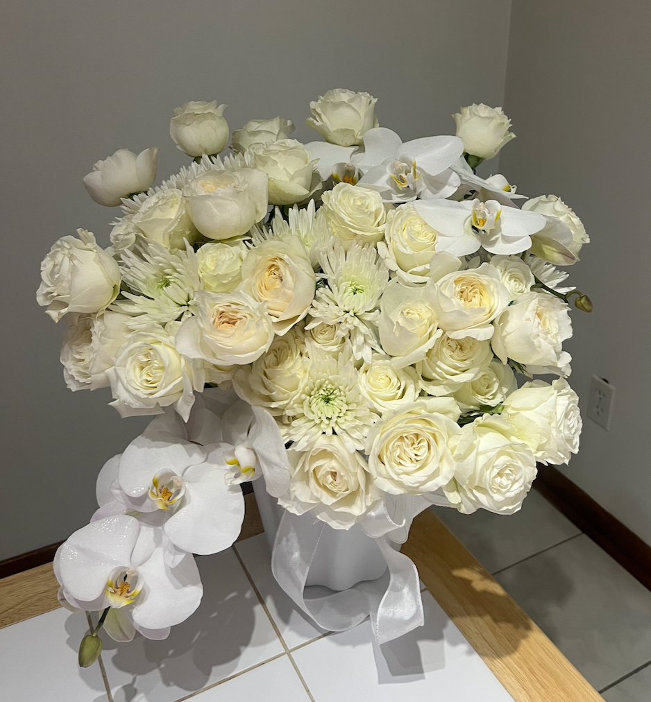 Elegant White Rose Floral - The Detailed Florist